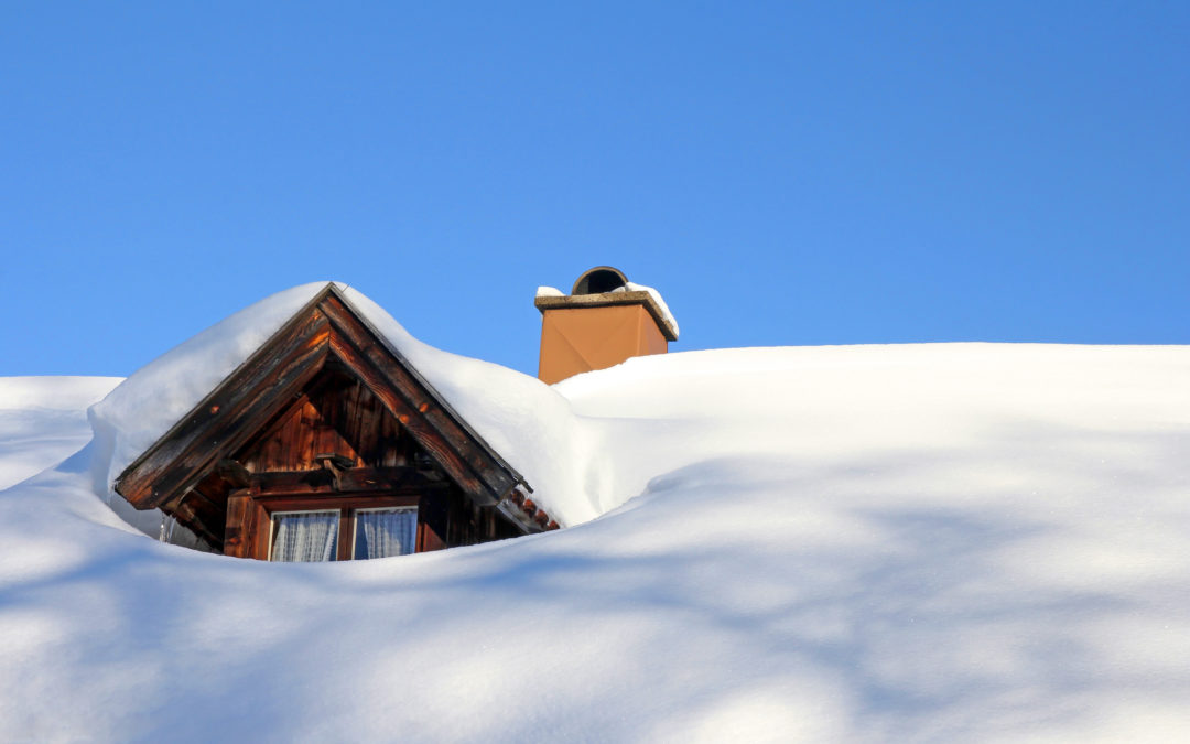 What to Do When You Need an Emergency Roofer in the Winter Season